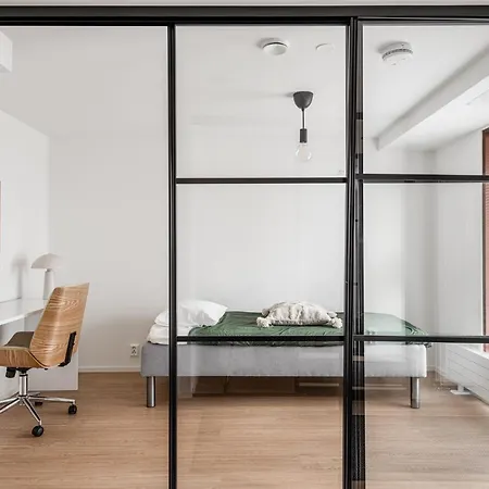 Appartement Kingwest - Free Parking, Sauna, 5br & New Ac