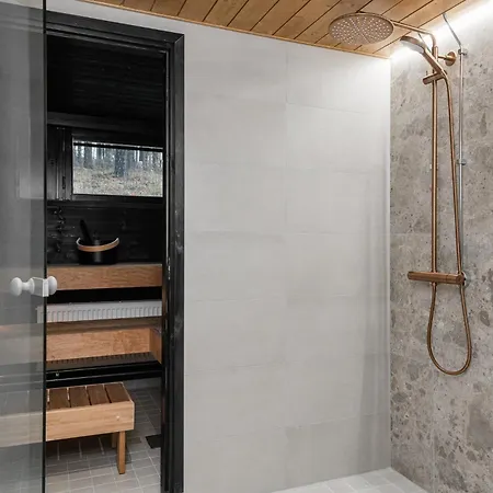 Kingwest - Free Parking, Sauna, 5br & New Ac *