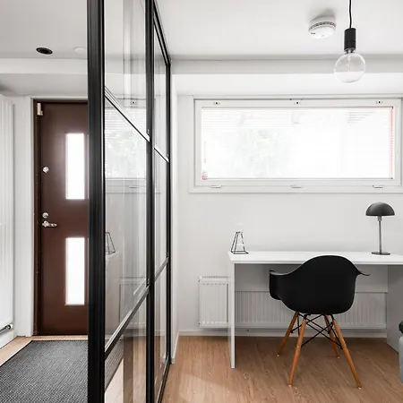 Apartment Kingwest - Free Parking, Sauna, 5br & New Ac