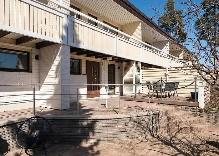 Kingwest - Free Parking, Sauna, 5br & New Ac * Tampere