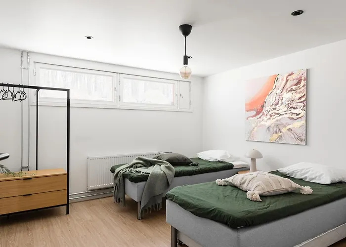 Apartamento Kingwest - Free Parking, Sauna, 5br & New Ac Tampere