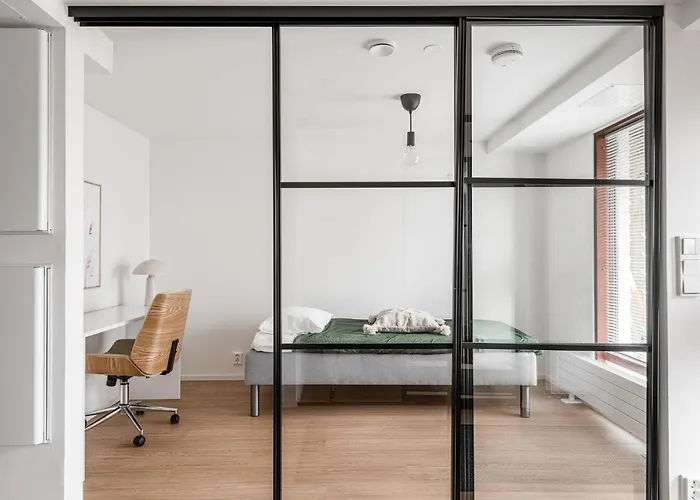 Apartamento Kingwest - Free Parking, Sauna, 5br & New Ac