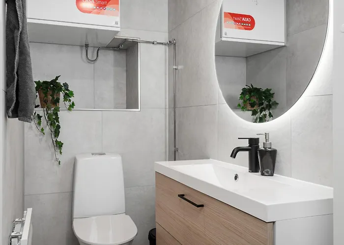 Kingwest - Free Parking, Sauna, 5br & New Ac Apartamento *